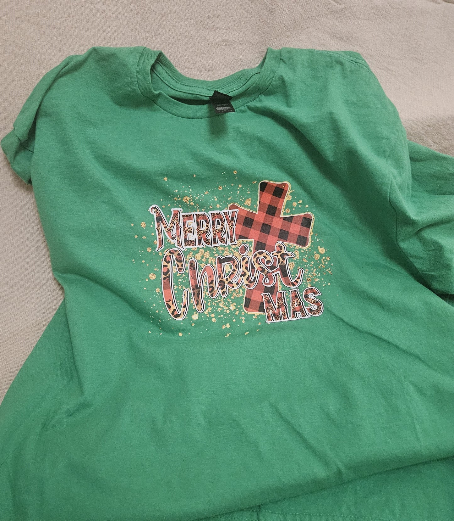 1 Merry Christmas with Cross Green